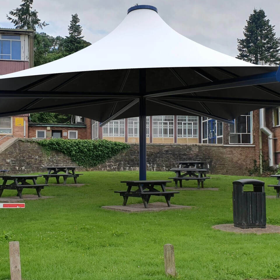 Unipole Tensile Structure